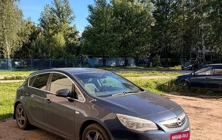 Opel Astra J, 2011 год, 520 000 рублей, 10 фотография