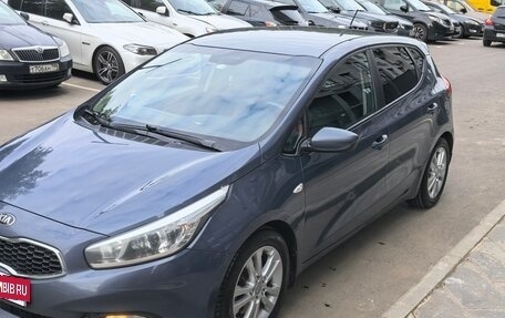 KIA cee'd III, 2015 год, 990 000 рублей, 3 фотография