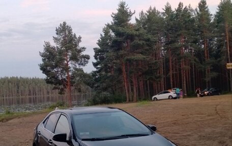 Toyota Corolla, 2013 год, 900 000 рублей, 4 фотография