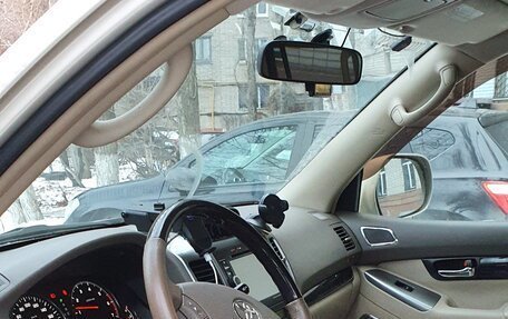 Toyota Land Cruiser Prado 120 рестайлинг, 2008 год, 2 400 000 рублей, 15 фотография