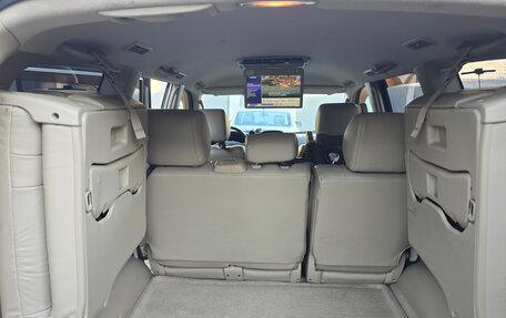 Toyota Land Cruiser Prado 120 рестайлинг, 2008 год, 2 400 000 рублей, 17 фотография