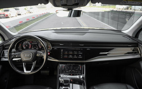 Audi Q7, 2019 год, 5 999 000 рублей, 15 фотография