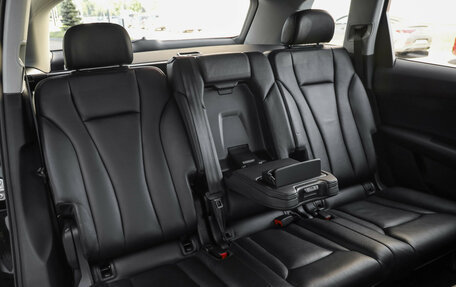 Audi Q7, 2019 год, 5 999 000 рублей, 33 фотография