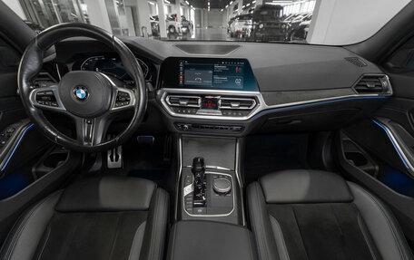 BMW 3 серия, 2021 год, 4 530 000 рублей, 8 фотография