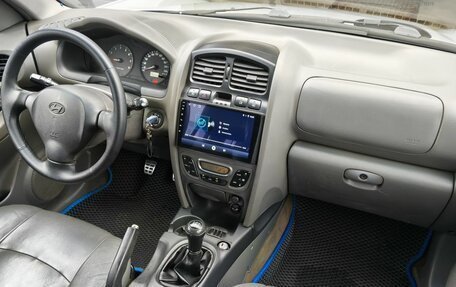 Hyundai Santa Fe III рестайлинг, 2004 год, 550 000 рублей, 16 фотография