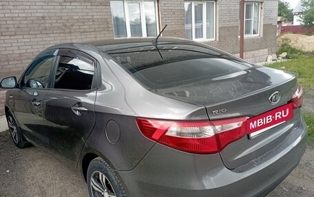 KIA Rio III рестайлинг, 2012 год, 850 000 рублей, 10 фотография