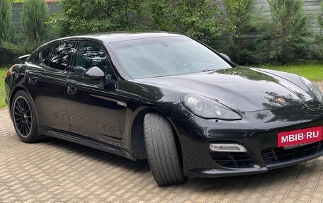Porsche Panamera II рестайлинг, 2012 год, 3 500 000 рублей, 3 фотография
