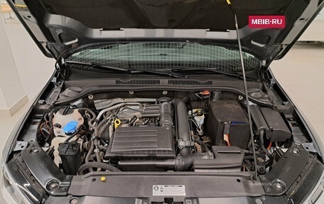 Volkswagen Jetta VI, 2016 год, 1 405 000 рублей, 11 фотография