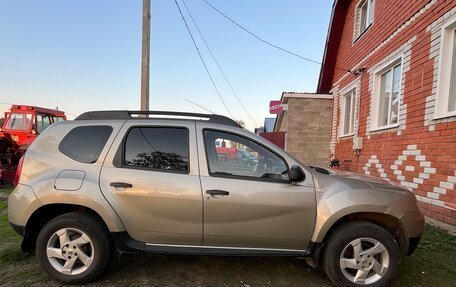 Renault Duster I рестайлинг, 2014 год, 750 000 рублей, 3 фотография