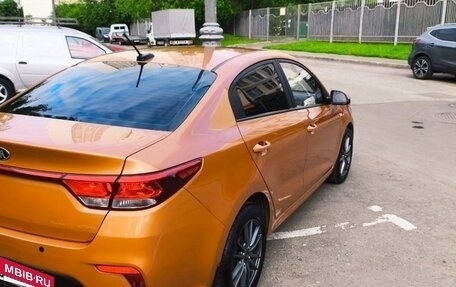 KIA Rio IV, 2018 год, 1 300 000 рублей, 5 фотография