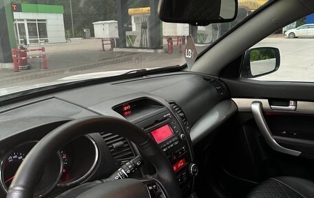 KIA Sorento II рестайлинг, 2010 год, 1 230 000 рублей, 12 фотография