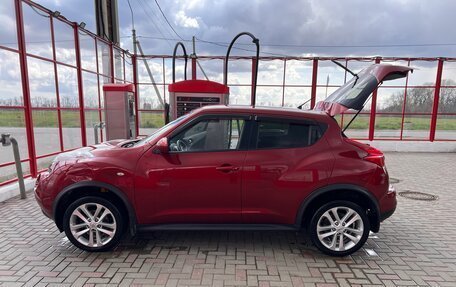 Nissan Juke II, 2011 год, 850 000 рублей, 3 фотография
