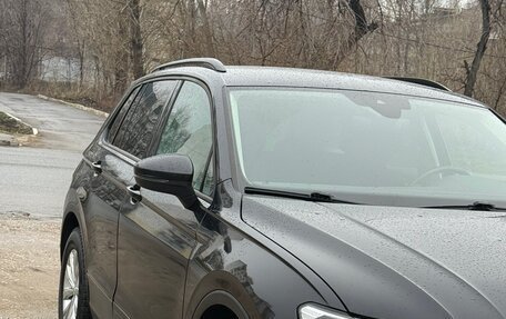Volkswagen Tiguan II, 2019 год, 1 950 000 рублей, 3 фотография