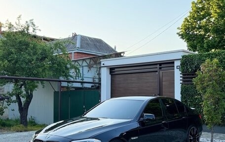 BMW 5 серия, 2013 год, 2 050 000 рублей, 1 фотография