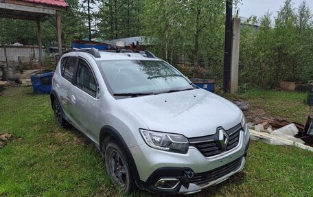 Renault Sandero II рестайлинг, 2019 год, 475 000 рублей, 1 фотография