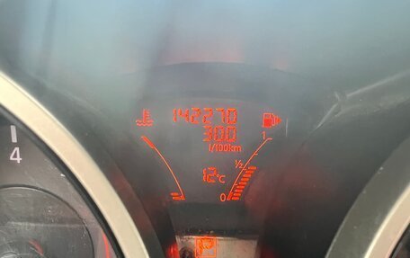 Nissan Juke II, 2011 год, 850 000 рублей, 9 фотография