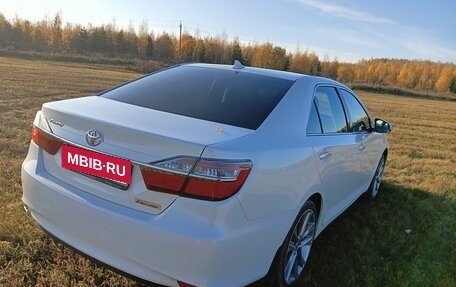 Toyota Camry, 2017 год, 2 700 000 рублей, 5 фотография