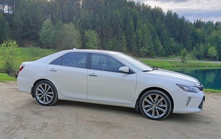 Toyota Camry, 2017 год, 2 700 000 рублей, 12 фотография