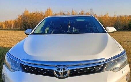 Toyota Camry, 2017 год, 2 700 000 рублей, 7 фотография