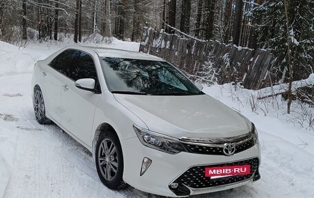 Toyota Camry, 2017 год, 2 700 000 рублей, 14 фотография