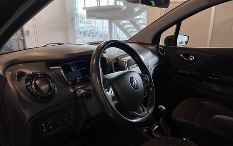 Renault Kaptur I рестайлинг, 2017 год, 1 470 000 рублей, 23 фотография