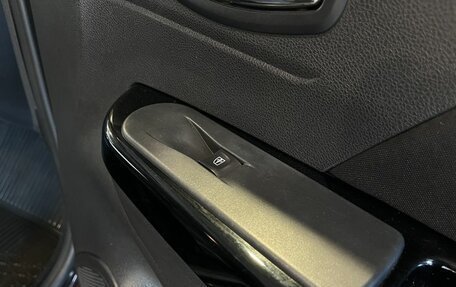 Renault Kaptur I рестайлинг, 2017 год, 1 470 000 рублей, 28 фотография