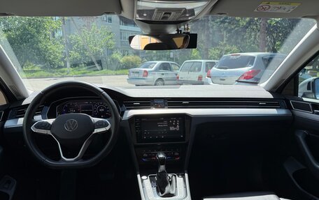 Volkswagen Passat B8 рестайлинг, 2021 год, 3 730 000 рублей, 7 фотография