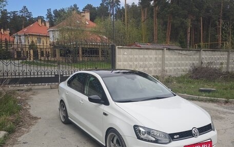 Volkswagen Polo VI (EU Market), 2018 год, 1 250 000 рублей, 2 фотография