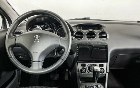 Peugeot 408 I рестайлинг, 2013 год, 589 000 рублей, 13 фотография