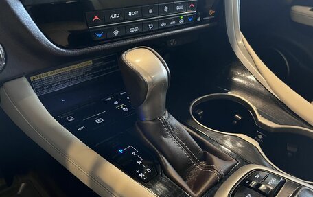 Lexus RX IV рестайлинг, 2018 год, 4 597 000 рублей, 31 фотография