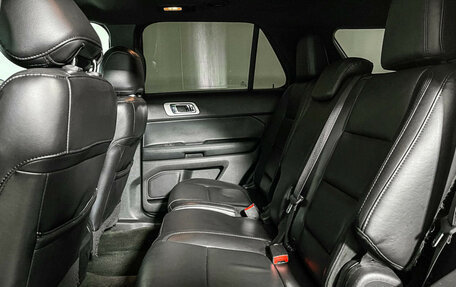 Ford Explorer VI, 2014 год, 1 897 000 рублей, 11 фотография