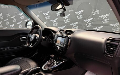 KIA Soul II рестайлинг, 2017 год, 1 390 000 рублей, 24 фотография