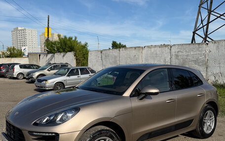 Porsche Macan I рестайлинг, 2015 год, 2 650 000 рублей, 3 фотография