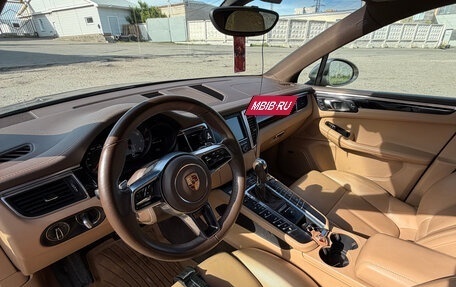 Porsche Macan I рестайлинг, 2015 год, 2 650 000 рублей, 18 фотография