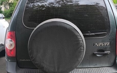 Chevrolet Niva I рестайлинг, 2018 год, 950 000 рублей, 6 фотография
