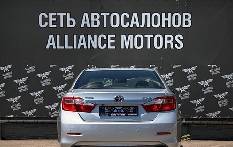 Toyota Camry, 2012 год, 1 685 000 рублей, 6 фотография
