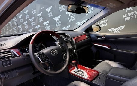 Toyota Camry, 2012 год, 1 685 000 рублей, 10 фотография