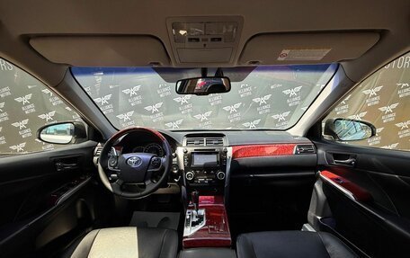 Toyota Camry, 2012 год, 1 685 000 рублей, 15 фотография