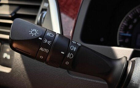 Toyota Camry, 2012 год, 1 685 000 рублей, 20 фотография