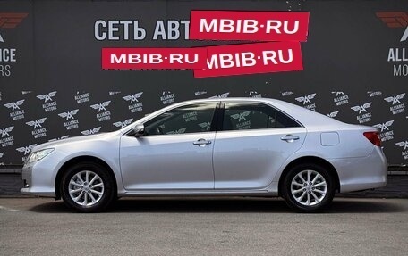 Toyota Camry, 2012 год, 1 685 000 рублей, 4 фотография