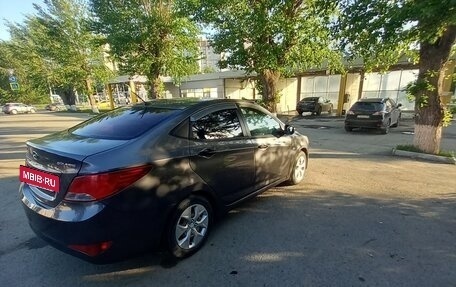 Hyundai Solaris II рестайлинг, 2015 год, 650 000 рублей, 6 фотография