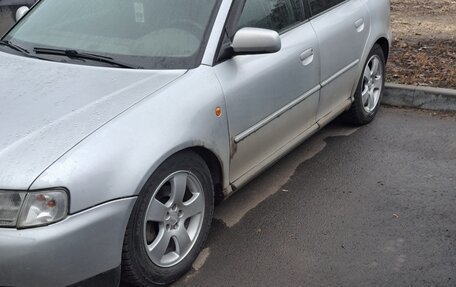 Audi A3, 2000 год, 298 000 рублей, 1 фотография