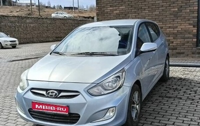 Hyundai Solaris II рестайлинг, 2012 год, 690 000 рублей, 1 фотография