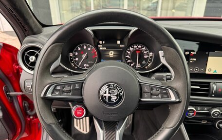Alfa Romeo Giulia II, 2021 год, 9 000 000 рублей, 11 фотография