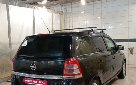 Opel Zafira B, 2010 год, 570 000 рублей, 2 фотография