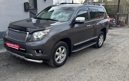 Toyota Land Cruiser Prado 150 рестайлинг 2, 2011 год, 2 500 000 рублей, 2 фотография