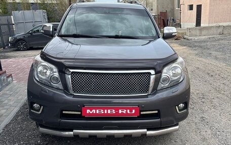 Toyota Land Cruiser Prado 150 рестайлинг 2, 2011 год, 2 500 000 рублей, 3 фотография