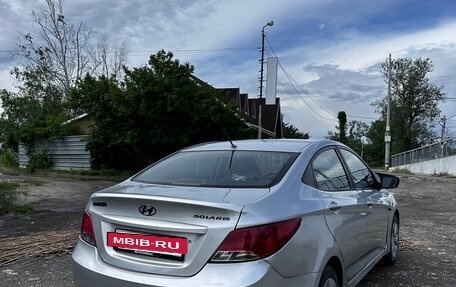 Hyundai Solaris II рестайлинг, 2015 год, 620 000 рублей, 12 фотография