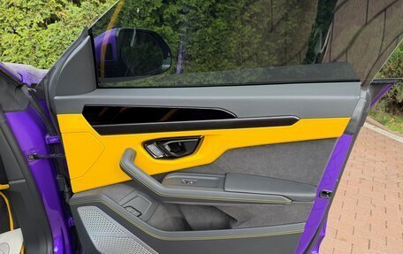 Lamborghini Urus I, 2025 год, 33 000 000 рублей, 8 фотография