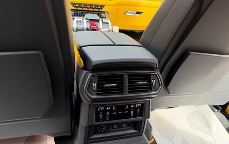 Lamborghini Urus I, 2025 год, 33 000 000 рублей, 17 фотография